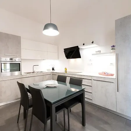 Casa Di Dada - Statua Appartement *